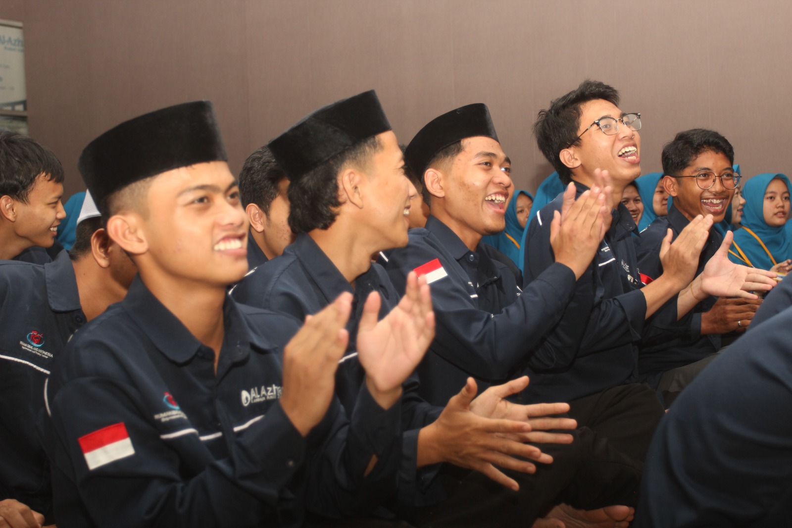 LAZ Al Azhar Lepas 157 Peserta Diklat RGI, Siap Terjun ke Dunia Kerja